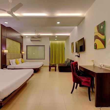 Khanvel Resort Silvassa Exterior photo