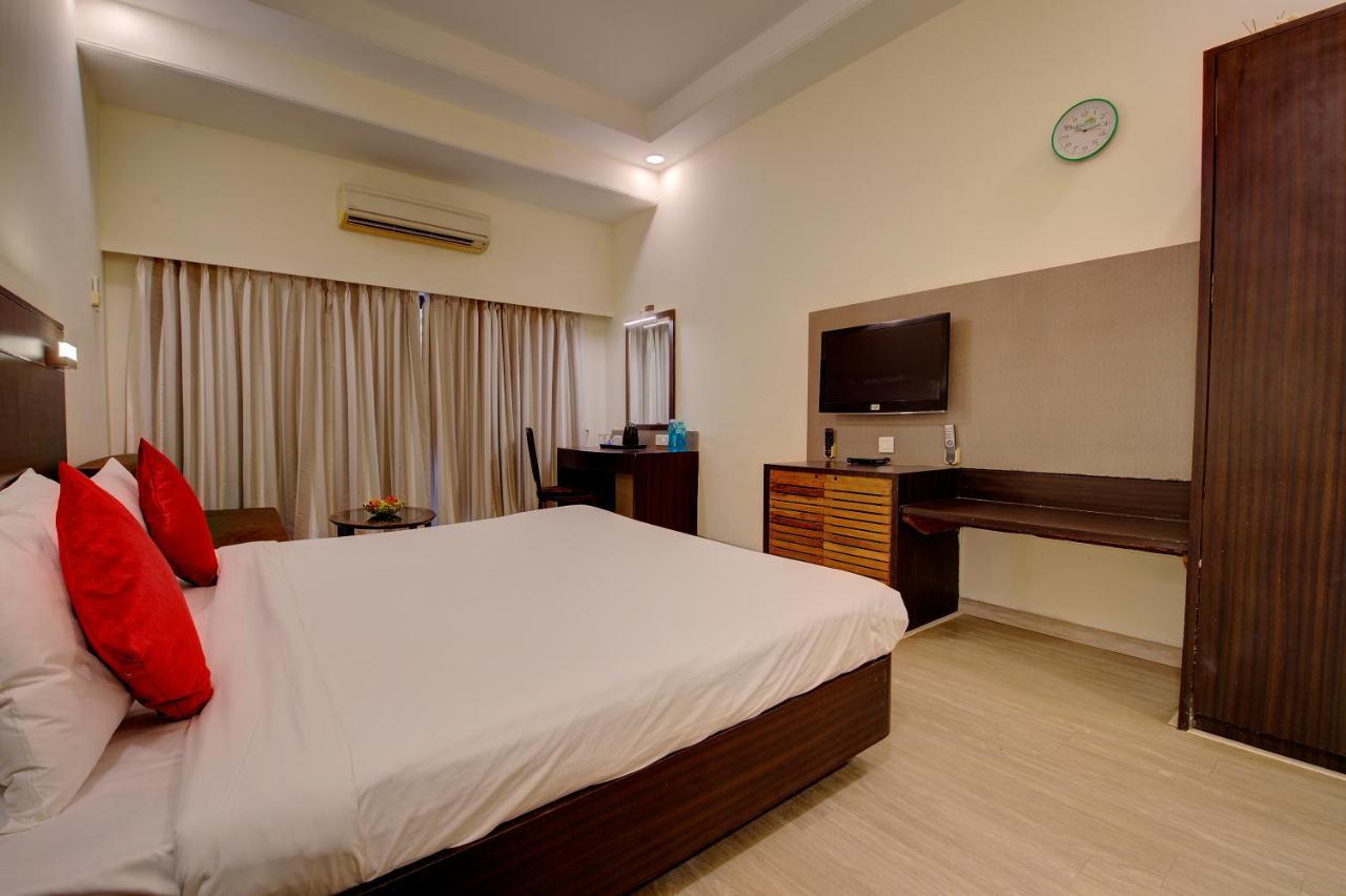 Khanvel Resort Silvassa Exterior photo