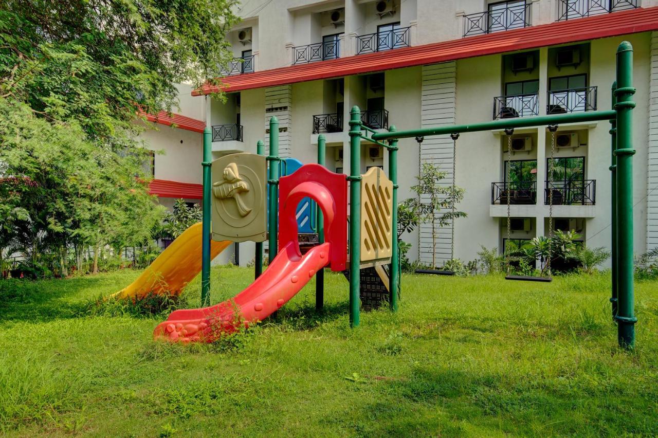 Khanvel Resort Silvassa Exterior photo